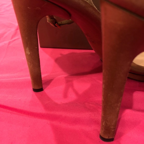 🔥🔥Strappy Gucci Stiletto Sandal🔥🔥 - Picture 6 of 9